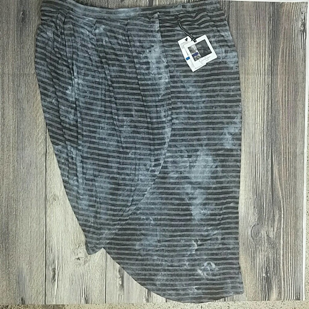 Jessica Simpson Pisces Skirt Sz XL
